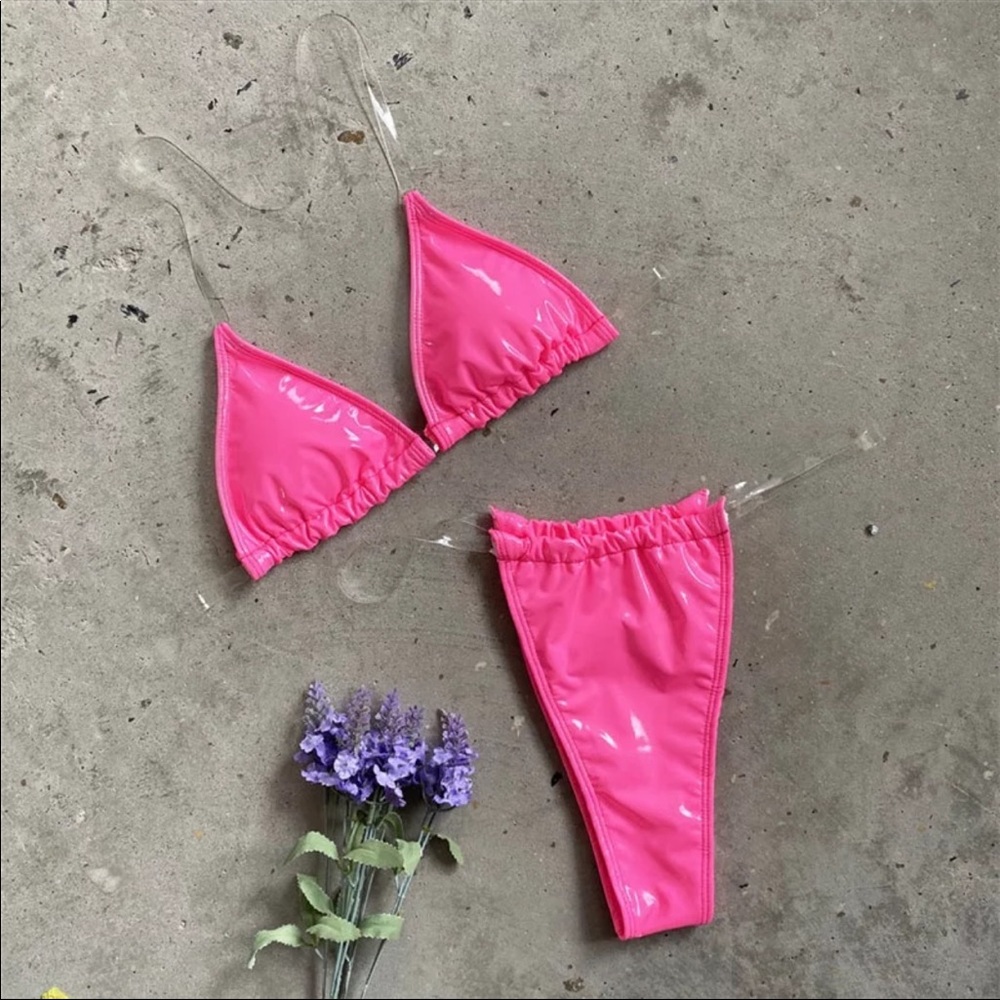 Barbie pink latex bikini - Picture 2 of 2